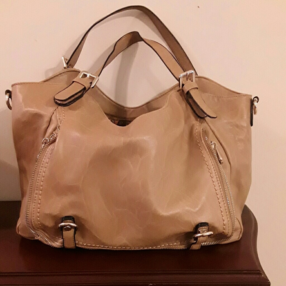 Handbag